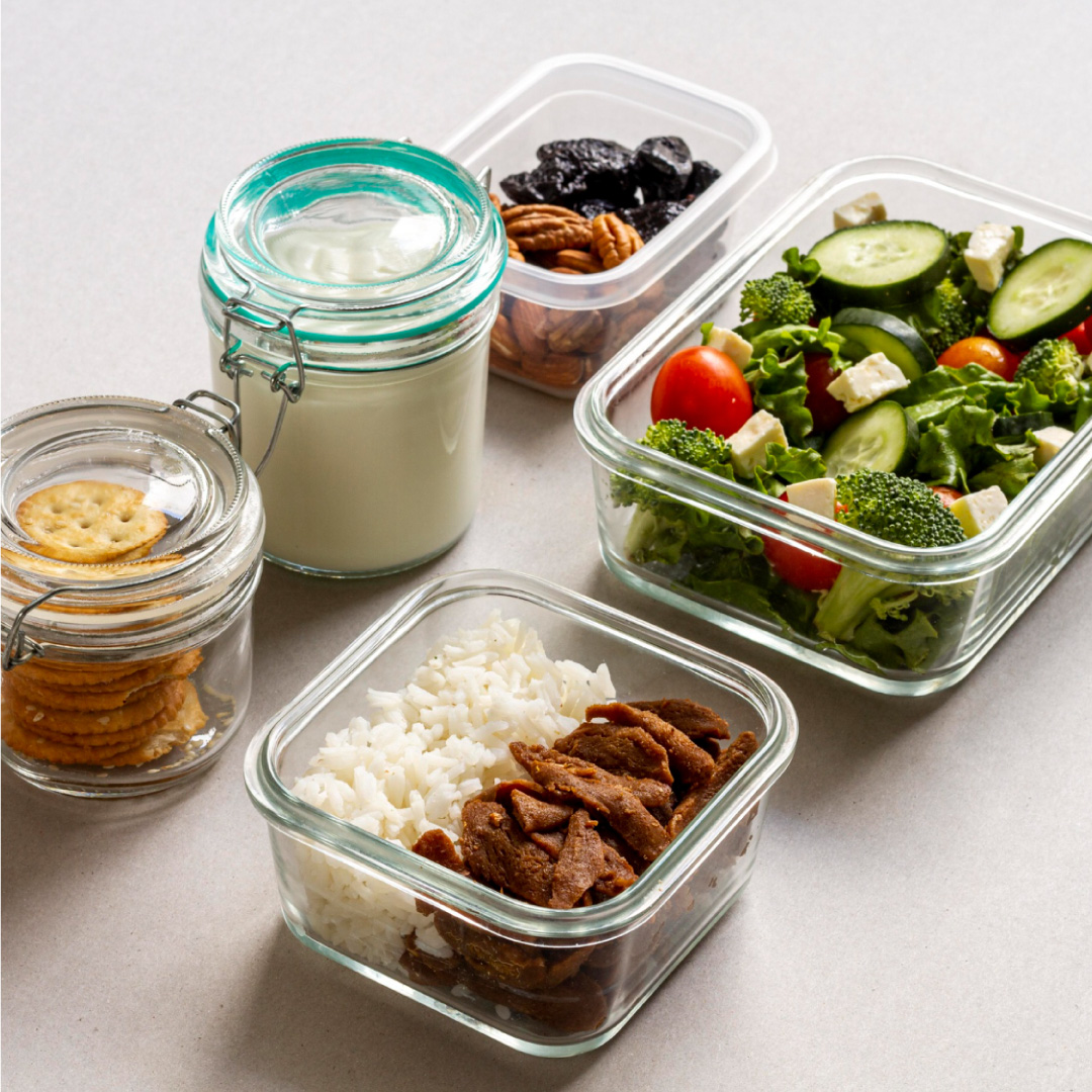  Glass Food Containers-Reyleaf App from United States, eco-friendly products, sustainable living, sustainable community, online marketplace, vetted vendors, eco-friendly practices, community initiatives, sustainable lifestyle, green products, ethical shopping, environmental sustainability, responsible consumption.